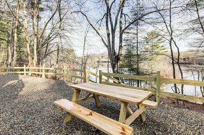 < 3 Mi to Uconn: Peaceful Home on Pine Lake