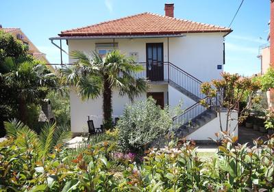 Comfortable Apartment, Zadar Borik, up To 5 Persons