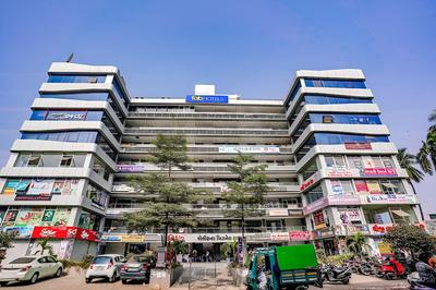 Fabhotel Sky City