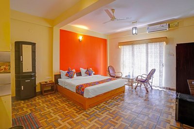 Fabhotel Padma