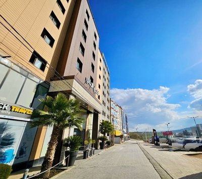 El Bey Hotel