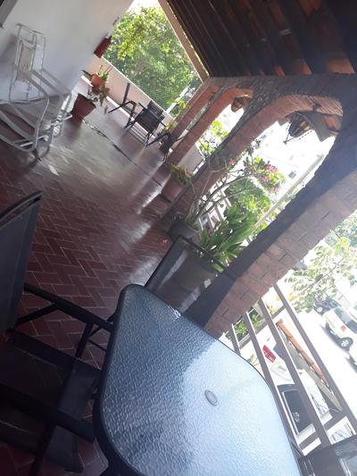 Hotel y Bungalows Los Arcos