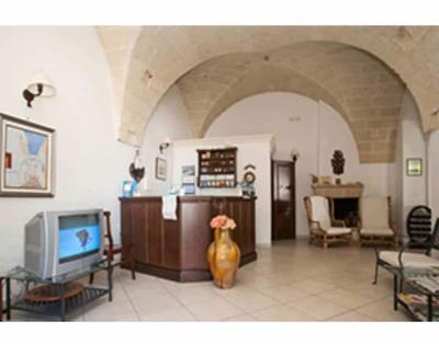 Spacious Double Room in Ancient Masseria Near the sea in a Quiet Olive Trees