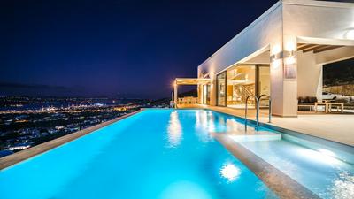 Villa Con Vista- Heated Pool 4 bdr Sleeps 8