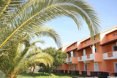 Frida Apartments