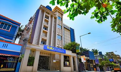 Fabhotel Woodpecker Stay Inn