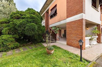 Villino Carla Few KM From Lucca
