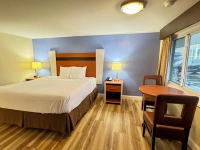 Days Inn by Wyndham West Yarmouth/Hyannis Cape Cod Area