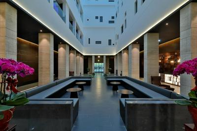Ramada by Wyndham Zhenjiang Dagang New District