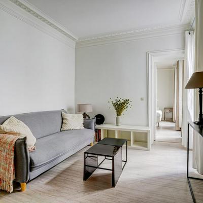 Secret Maillot Charming 1 Bed Apt in Paris