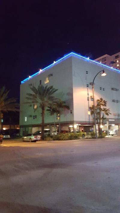 Rooftop Resort - Clothing Optional - Adult Only