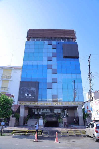 Breeze Palace