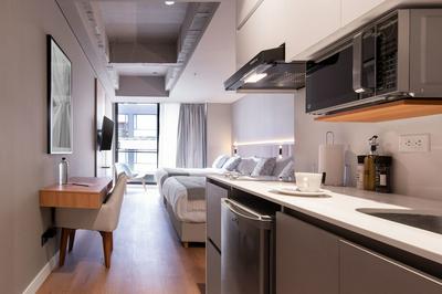 w Phenomenal Loft w/ Great Balcony in Unicentro