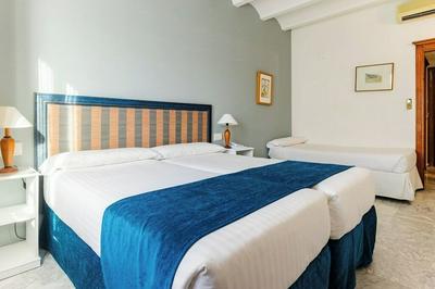 Hotel Ad Hoc Parque Golf