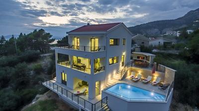 Villa Romance