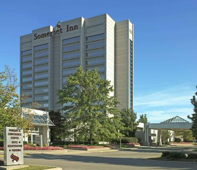 Somerset Inn