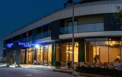 Side Square Hotel
