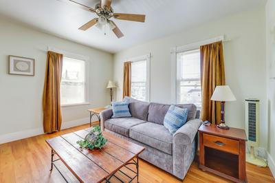 1/2 Mi to Pier: Wfh-friendly Apt in Maine!