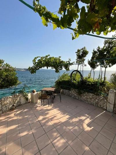 Holiday House Barka
