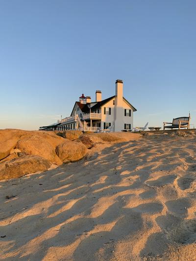 Lighthouse Inn