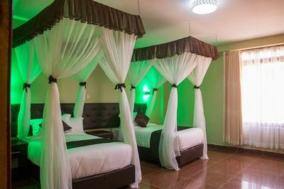 Maxland Hotel Juja