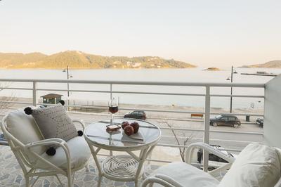 Casa Blue Marine