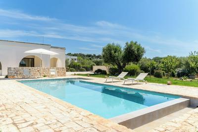 Charme Ostunese con piscina
