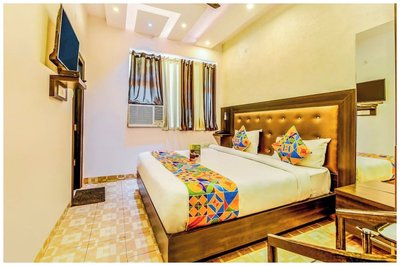 Hotel Raj Put Charbagh Lucknow