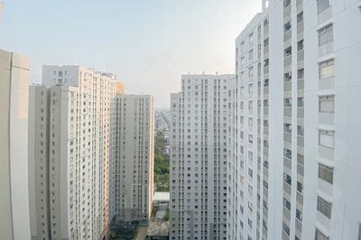 Minimalist and Cozy 1BR Green Bay Pluit Apartment