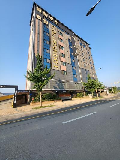 GoldenRoot Hotel in Gimhae