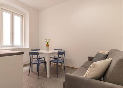 Ghiberti - Grey and Blue