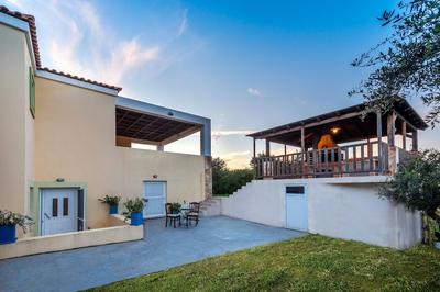 The Koan Amazing Garden Retreat