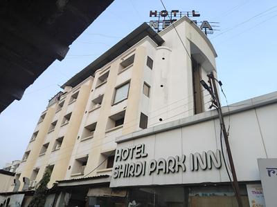 Hotel Shirdi Park Inn 80 Meters From Sai Samadhi Temple
