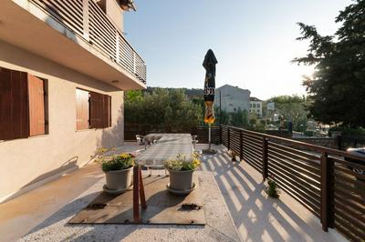 Tiho - 10m From the Beach - SA1 Potkrovlje