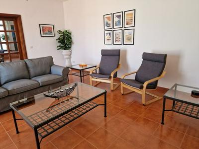 Villa Georgiana Spacious Quiet 4 Bed Property With Private Pool Sleeps 8