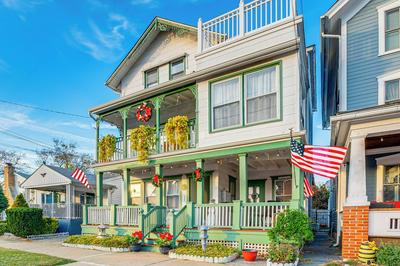 Walk to Ocean Grove Beach: Seaside Haven!