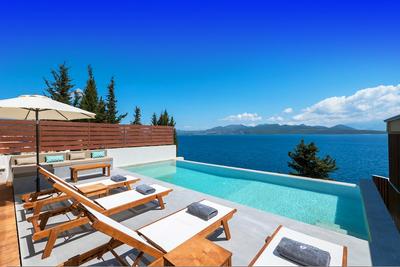 Villa Melia in Nikiana