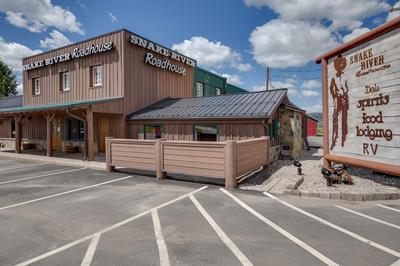 Snake River Roadhouse #3 Cutty's