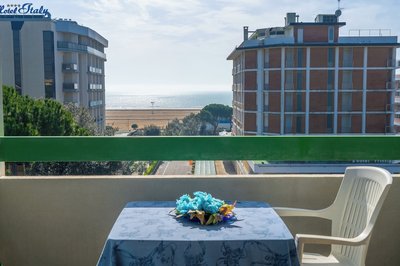 Great Apartment With Sunny Terrace in Bibione
