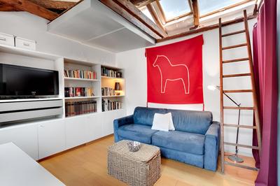 Bragora Smoochy Attic Venice