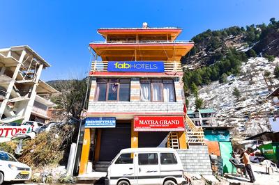 Fabhotel Mayra Grand