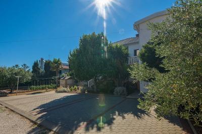 Vir Island Apartments Basic