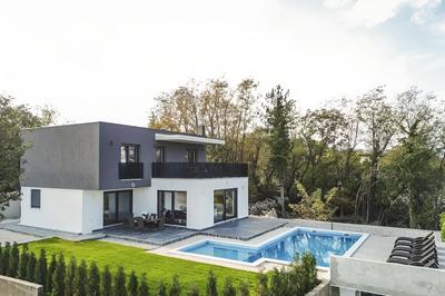 Holiday House Luxury