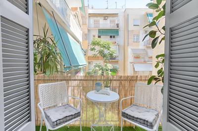 Head for Acropolis a Romantic Hideaway