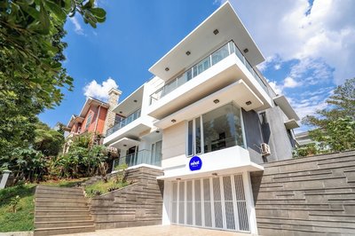 Rehat at Villa Golf Island Dago Resort I