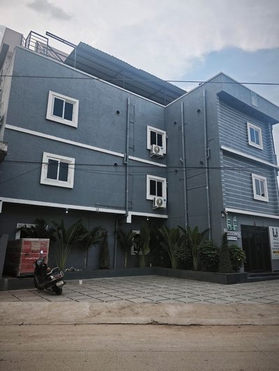 Stayz Royale - LB Nagar