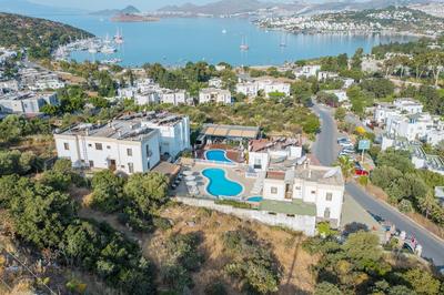 Queen Boutique Hotel - Image 87