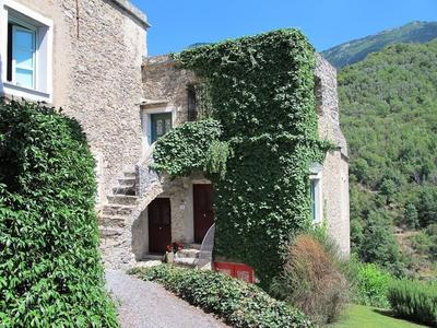 Oliveto Stunning Property With Private Garden