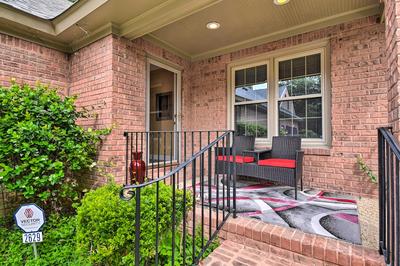 Bright Chesapeake Home Near Shopping & Dining