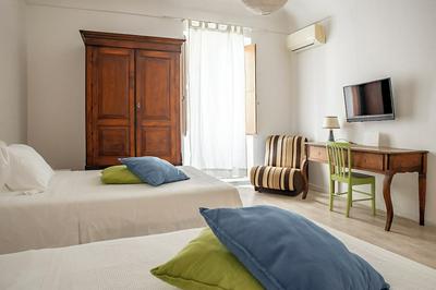 Mirabella Apartment in Ortigia